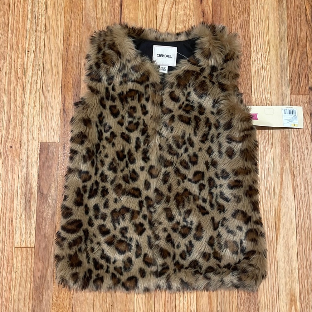 CHEROKEE Girls Leopard Print Fur Vest